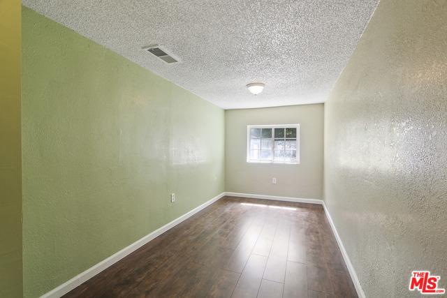 9953 Bloomington Ave, Bloomington, CA 92316 photo 10