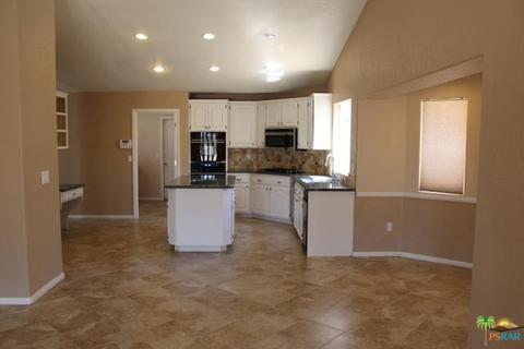 8018 Palomar Ave, Yucca Valley, CA 92284 photo 18