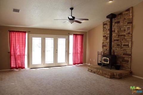 8018 Palomar Ave, Yucca Valley, CA 92284 photo 14