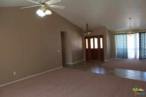 8018 Palomar Ave, Yucca Valley, CA 92284 photo 11