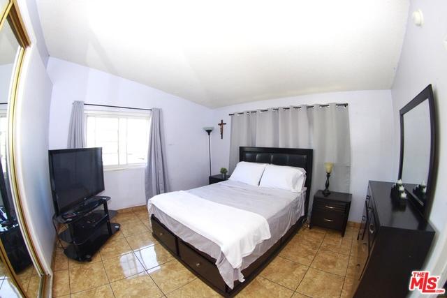3742 Bear Ct, Bell, CA 90201 photo 10