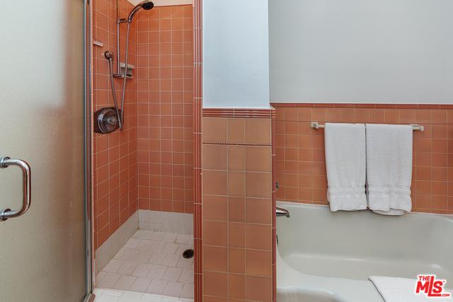 14960 Hamlin St, Van Nuys, CA 91411 photo 27