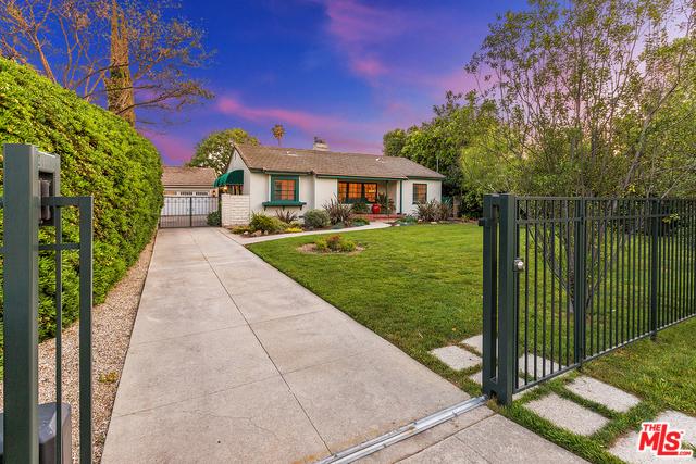 14960 Hamlin St, Van Nuys, CA 91411 photo 3