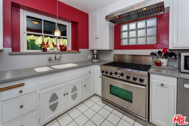 14960 Hamlin St, Van Nuys, CA 91411 photo 11