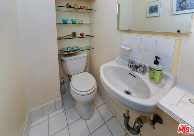 14960 Hamlin St, Van Nuys, CA 91411 photo 15