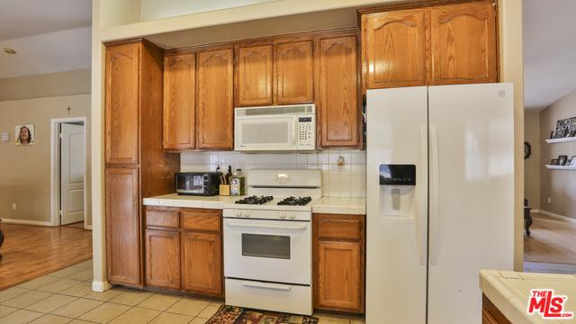 18906 Boulder Ave, Riverside, CA 92508 photo 2