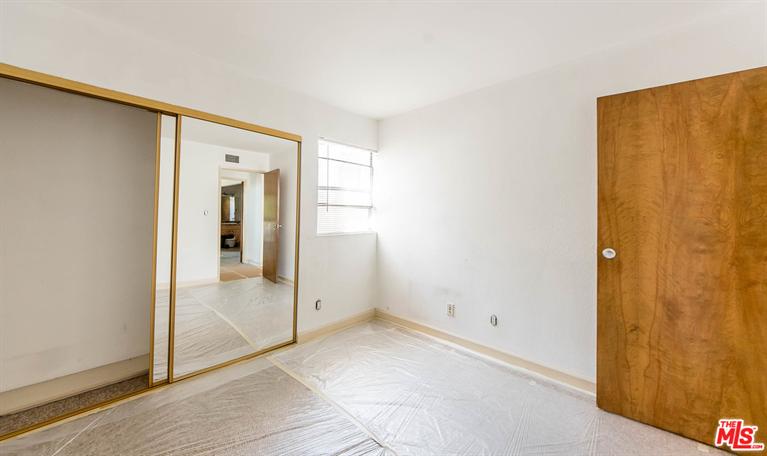 535 E Cedar Ave #E, Burbank, CA 91501 photo 29