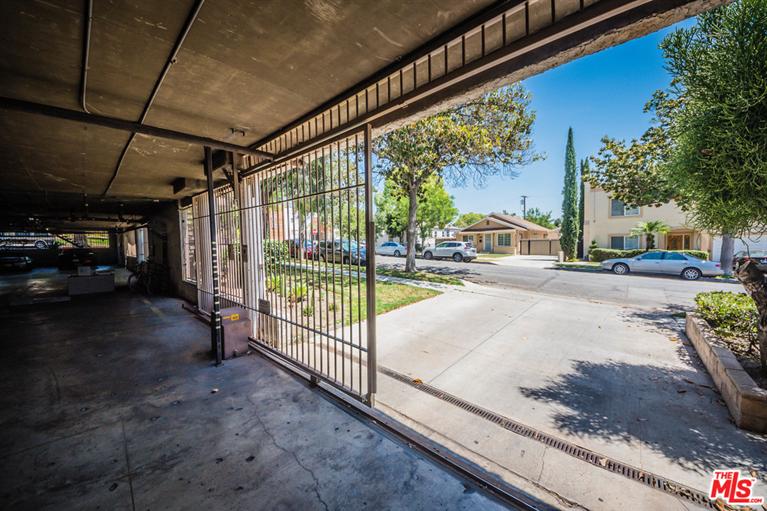 535 E Cedar Ave #E, Burbank, CA 91501 photo 46