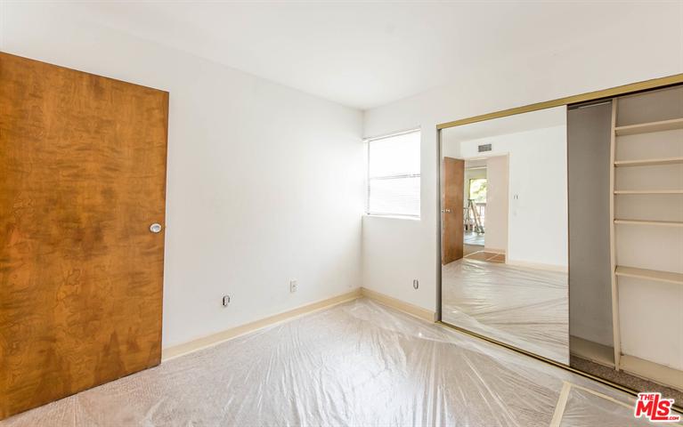 535 E Cedar Ave #E, Burbank, CA 91501 photo 26