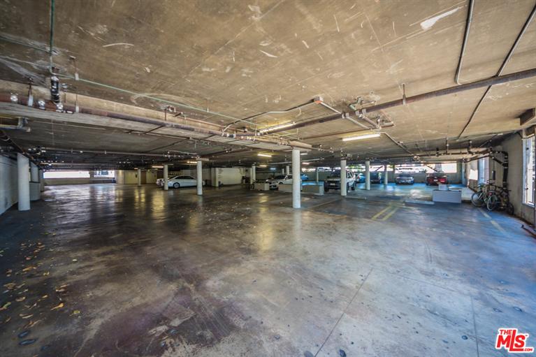 535 E Cedar Ave #E, Burbank, CA 91501 photo 45