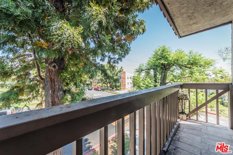 535 E Cedar Ave #E, Burbank, CA 91501 photo 41