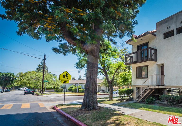 535 E Cedar Ave #E, Burbank, CA 91501 photo 49