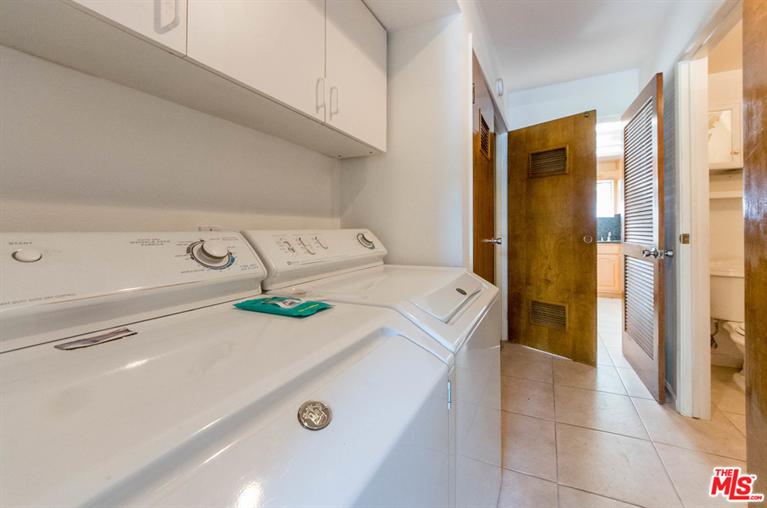 535 E Cedar Ave #E, Burbank, CA 91501 photo 19
