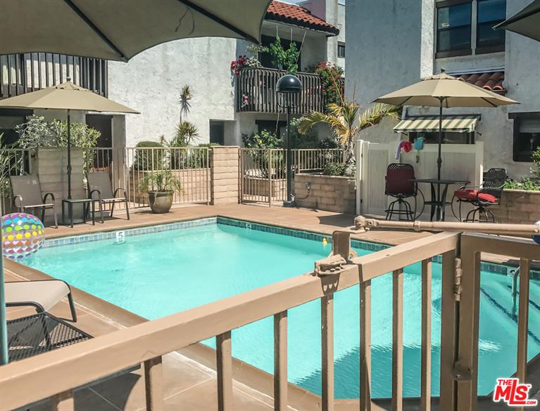 535 E Cedar Ave #E, Burbank, CA 91501 photo 42