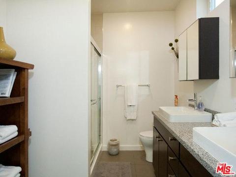 6549 Peach Ave, Van Nuys, CA 91406 photo 16