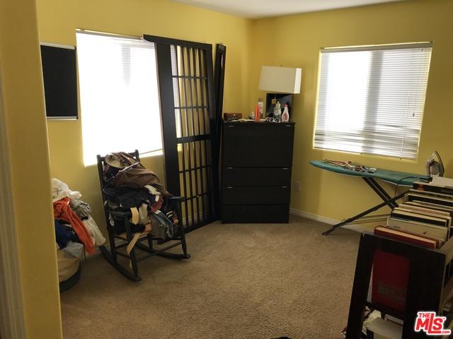 807 W Kemp Ct, Compton, CA 90220 photo 15