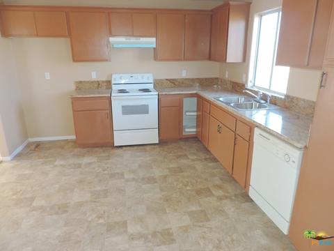 2851 Stardust Ave, Thermal, CA 92274 photo 3