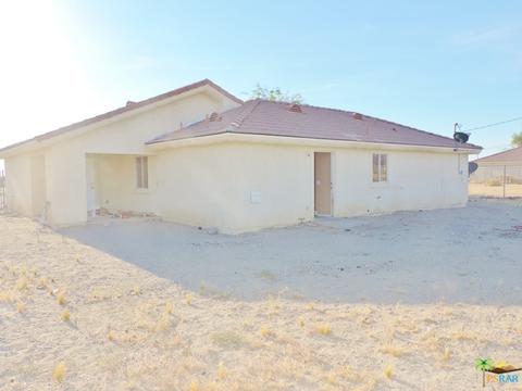 2851 Stardust Ave, Thermal, CA 92274 photo 4