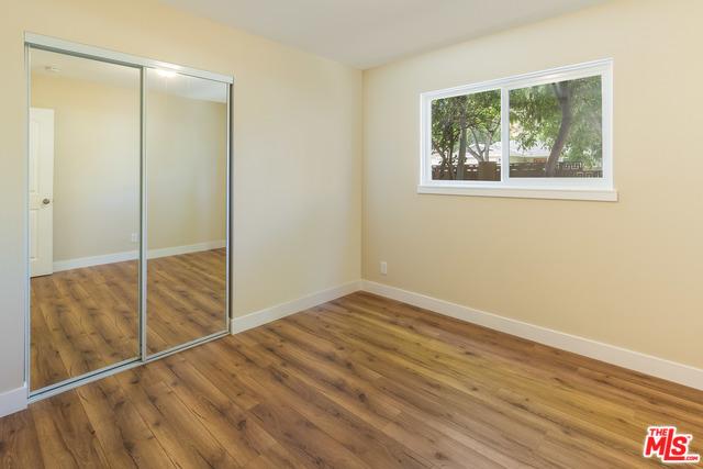 704 Erringer Rd, Simi Valley, CA 93065 photo 17