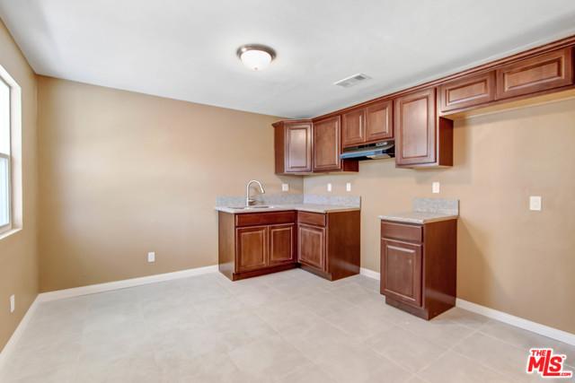 168 E King St, San Bernardino, CA 92408 photo 7