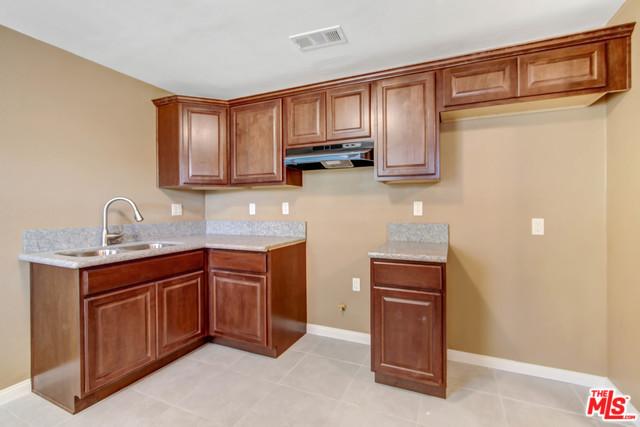 168 E King St, San Bernardino, CA 92408 photo 6