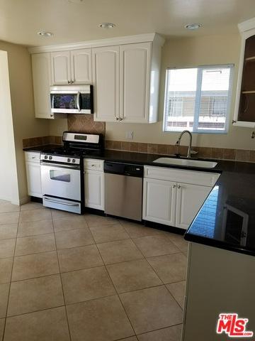 1433 W School St, Compton, CA 90220 photo 7