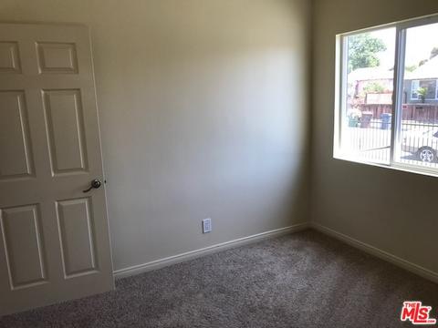 1433 W School St, Compton, CA 90220 photo 13