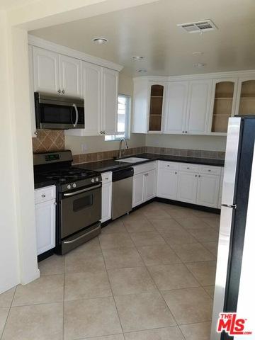 1433 W School St, Compton, CA 90220 photo 8