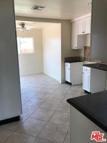 1433 W School St, Compton, CA 90220 photo 9