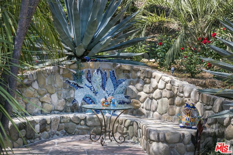 129 Grapevine Rd, Oak View, CA 93022 photo 9