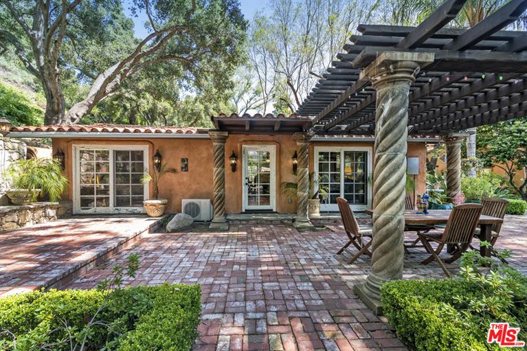 129 Grapevine Rd, Oak View, CA 93022 photo 6