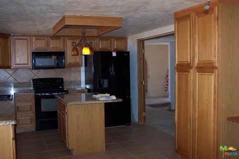 58298 Starlight Mesa Rd, Yucca Valley, CA 92284 photo 7