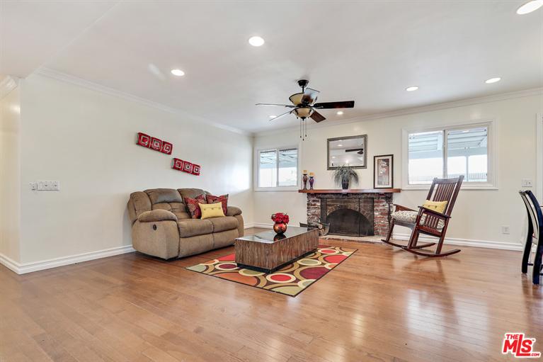 11311 Arrowood St, Arcadia, CA 91006 photo 2