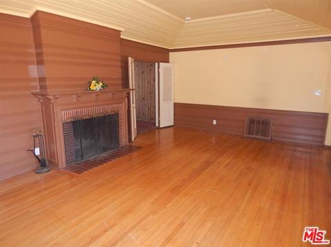 459 W Tichenor St, Compton, CA 90220 photo 2