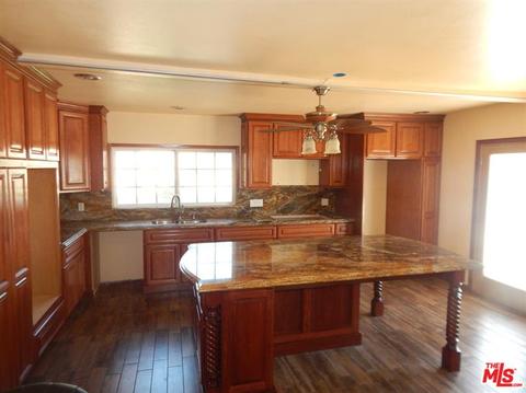 459 W Tichenor St, Compton, CA 90220 photo 4