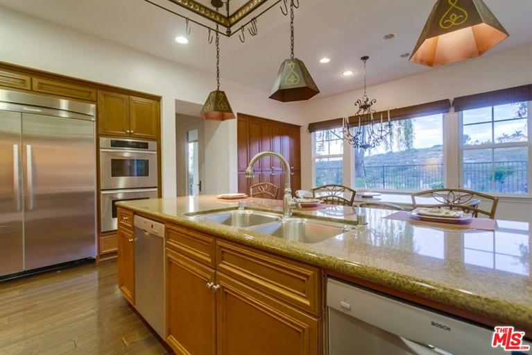 2409 Lapis Rd, Carlsbad, CA 92009 photo 8