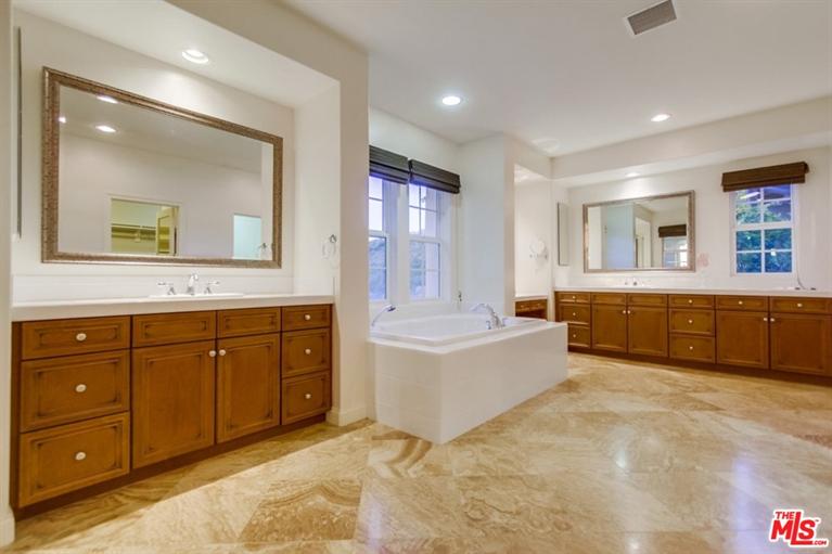 2409 Lapis Rd, Carlsbad, CA 92009 photo 17