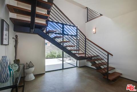 663 Brooks Ave, Venice, CA 90291 photo 7