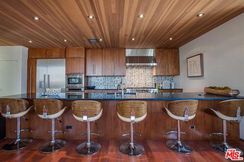 663 Brooks Ave, Venice, CA 90291 photo 13