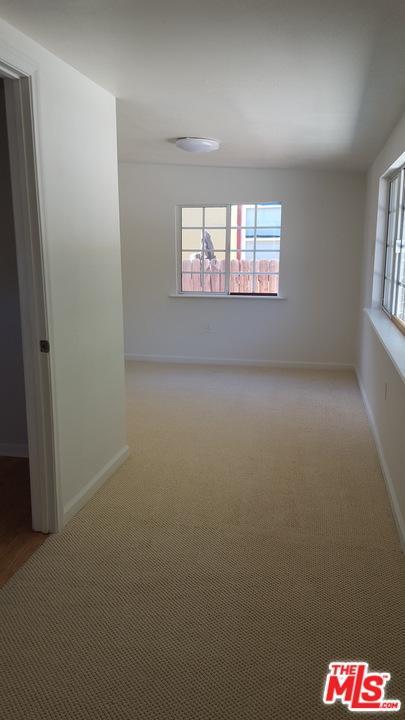 8114 Wilbur Ave, Reseda, CA 91335 photo 9