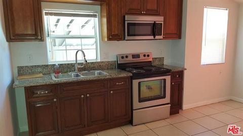 8114 Wilbur Ave, Reseda, CA 91335 photo 5