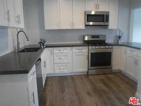 6543 Buffalo Ave, Van Nuys, CA 91401 photo 1