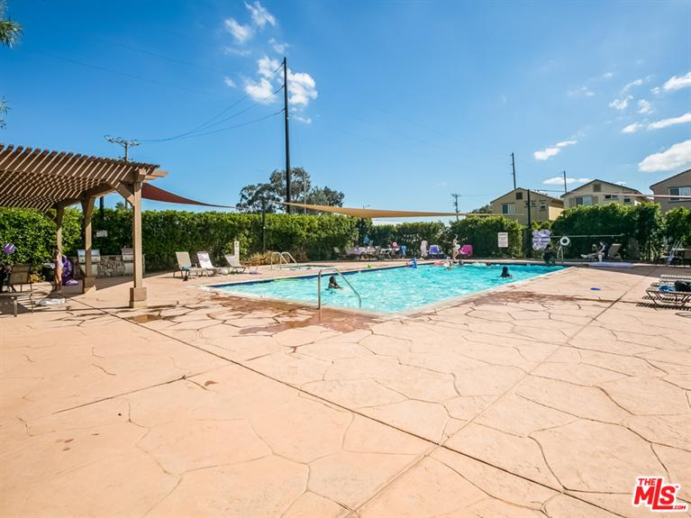 9610 Cherry Hill St, Pacoima, CA 91331 photo 27