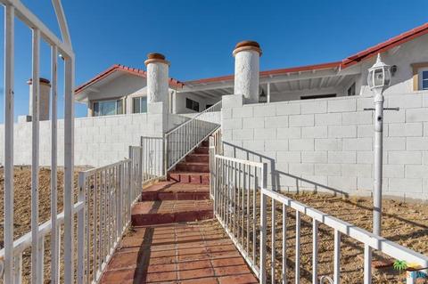 4363 Ducor Ave, Yucca Valley, CA 92284 photo 2