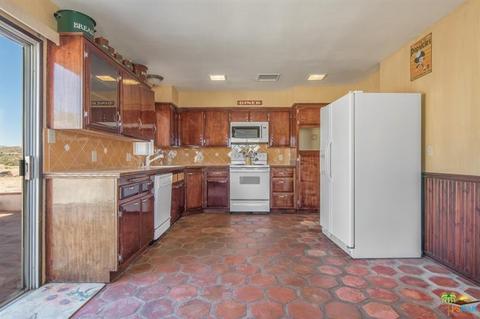 4363 Ducor Ave, Yucca Valley, CA 92284 photo 10