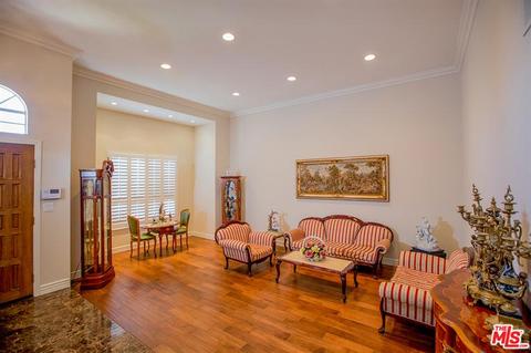 2460 Flintridge Dr, Glendale, CA 91206 photo 8