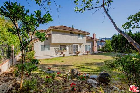 2460 Flintridge Dr, Glendale, CA 91206 photo 2