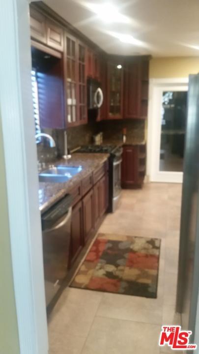 156 E 189th St, Carson, CA 90746 photo 5