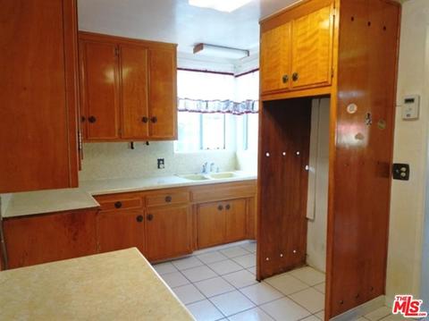 1305 S Tamarind Ave, Compton, CA 90220 photo 39
