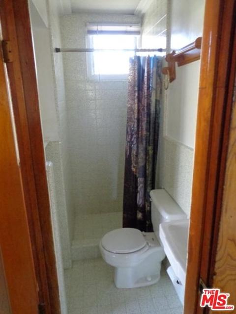 1305 S Tamarind Ave, Compton, CA 90220 photo 27